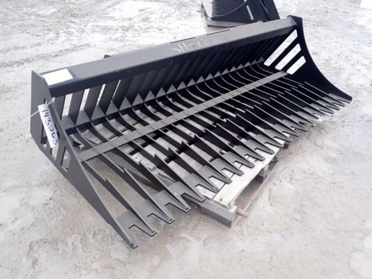 unused-great-bear-72-in.-skid-steer-rock-bucket-image-2