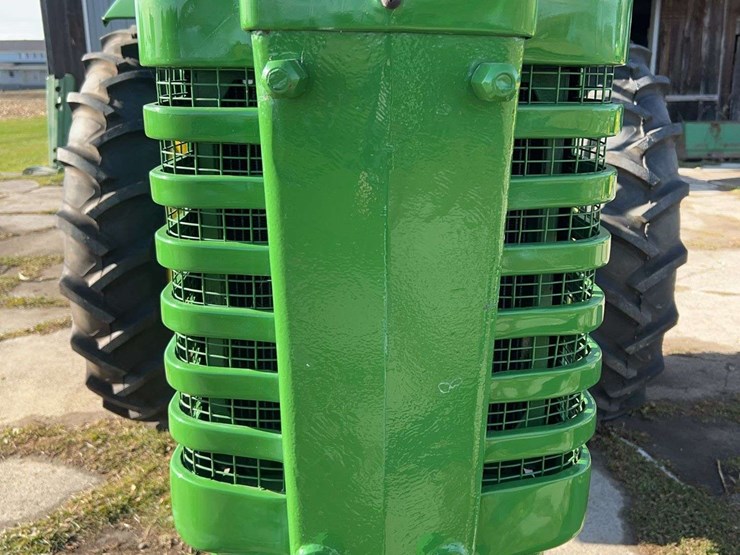john-deere-model-b-image-9