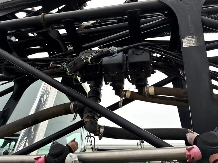 2005-john-deere-4920-image-24