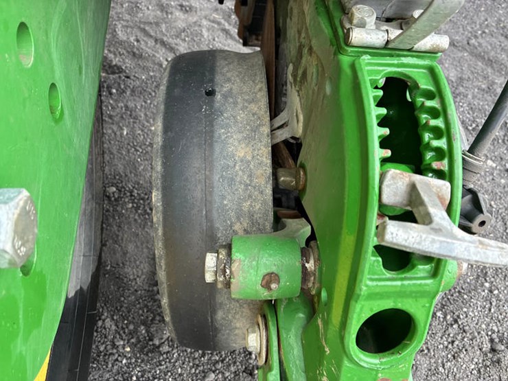 2019-john-deere-1775-image-33