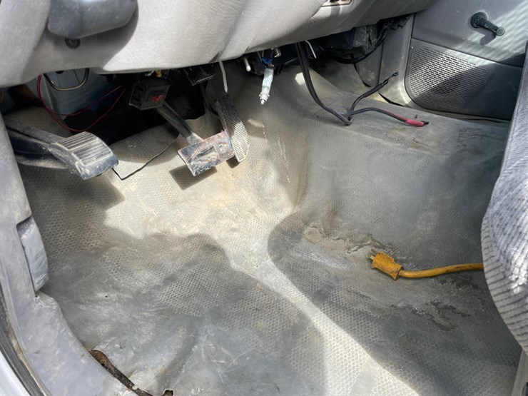 1995-gmc-sierra-3500hd-image-38