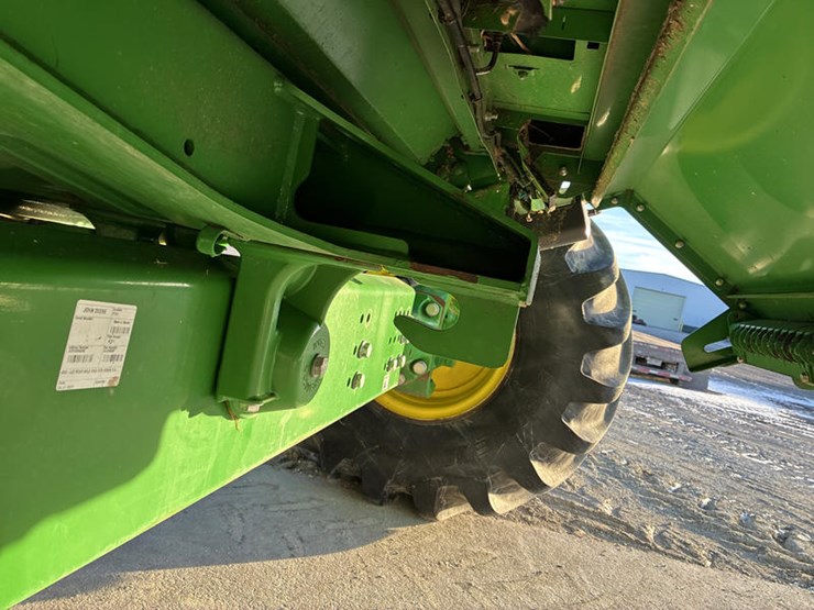 2021-john-deere-s770-image-41