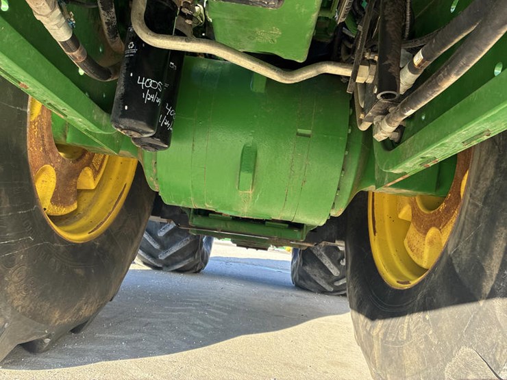 2013-john-deere-9510r-image-45