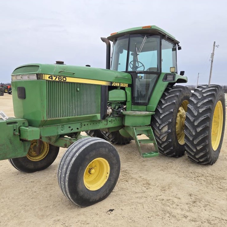 JOHN DEERE 4760