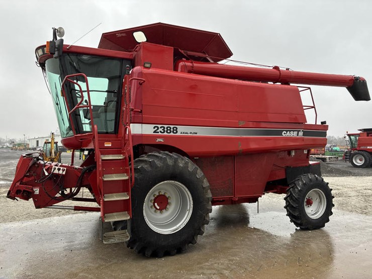 2000-case-ih-2388-image-8