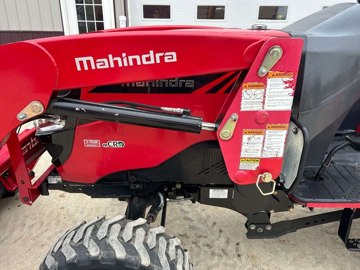 2015-mahindra-1533-image-7