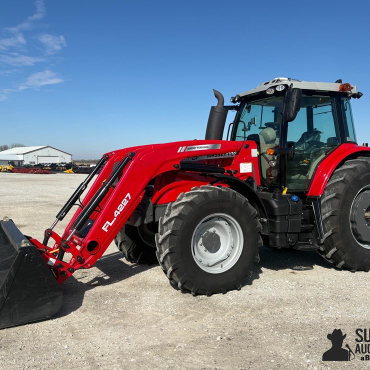2021 MASSEY-FERGUSON 7715S