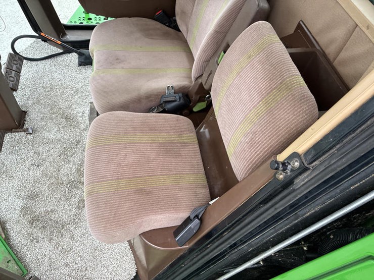 2003-john-deere-9650-sts-image-95