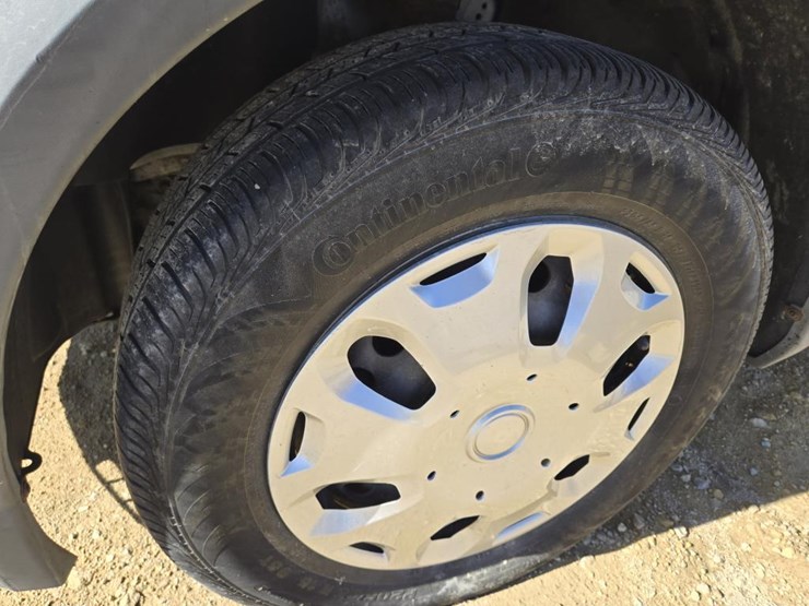 2013-utility-van-image-3