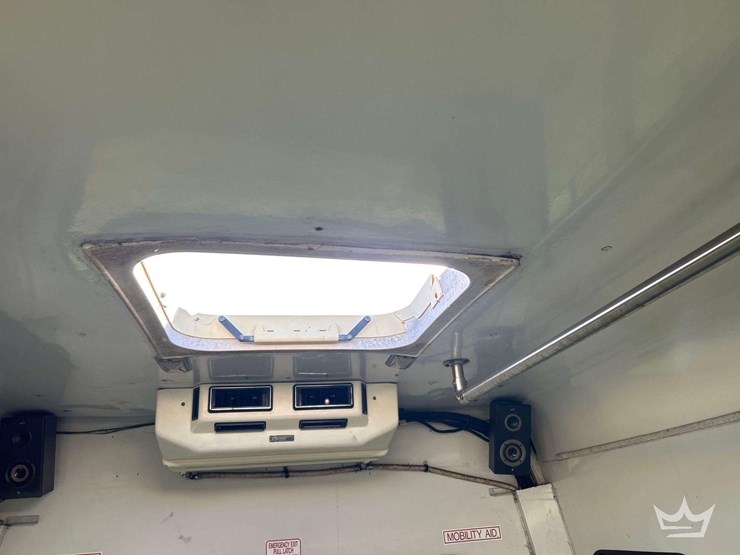 1996-ford-e450-image-18