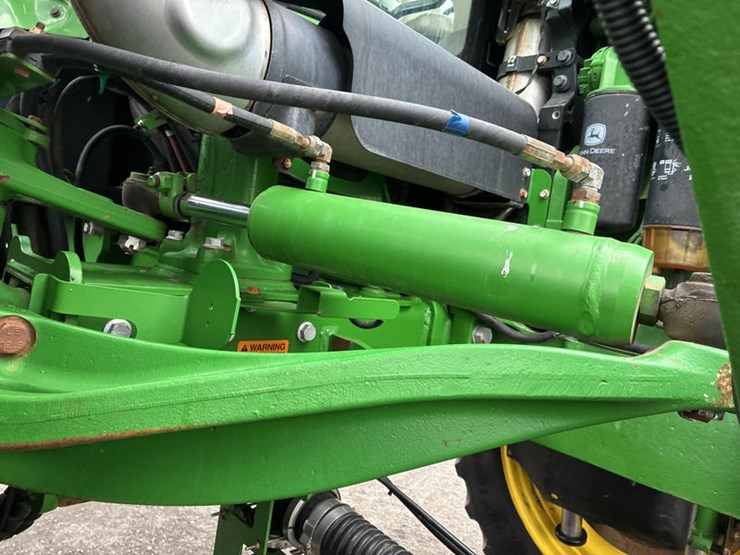 2017-john-deere-r4045-image-17