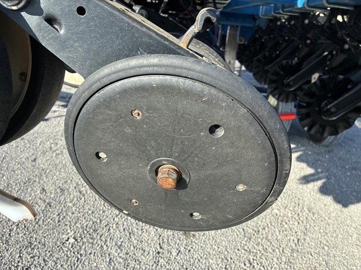 2010-kinze-3600-image-69