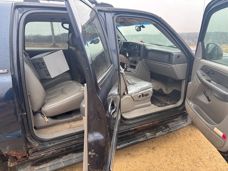 2003-gmc-yukon-image-39