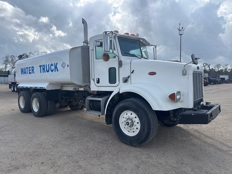 2006-peterbilt-357-image-4