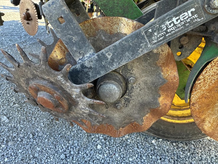 john-deere-7200-image-24