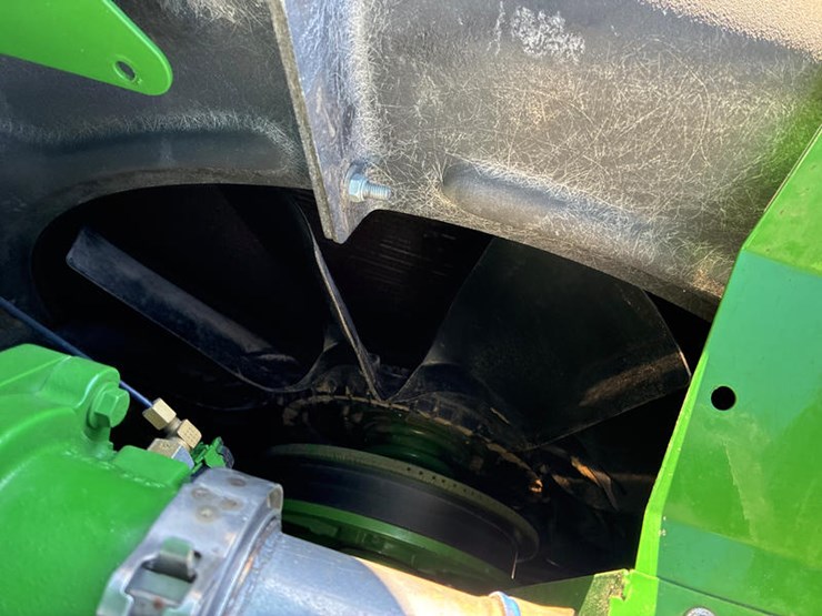 2012-john-deere-s670-image-86