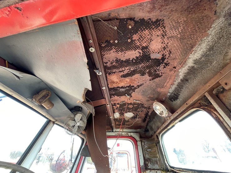 1951-mack-fire-apparatus-image-31