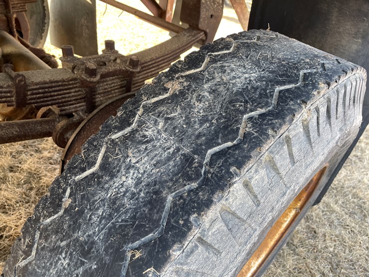 #4220-•-aeroliner-tandem-axle-storage-van-trailer-(no-title)-image-15