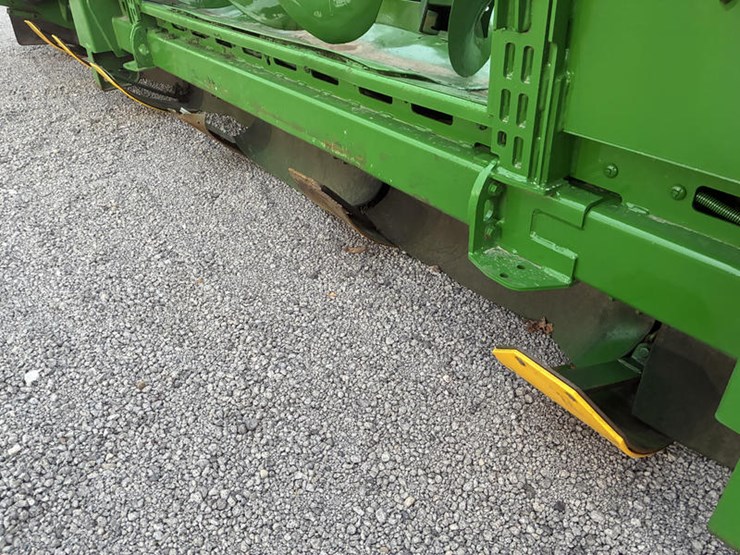 2009-john-deere-608c-image-14