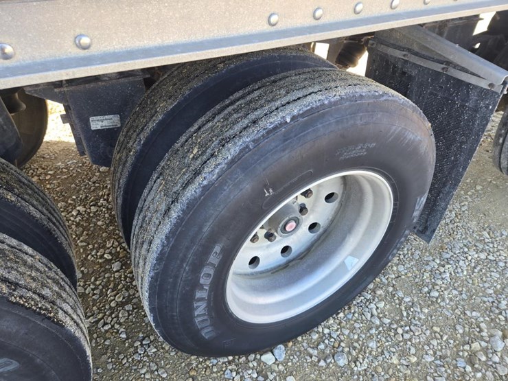 2016-wilson-grain-trailer-image-14