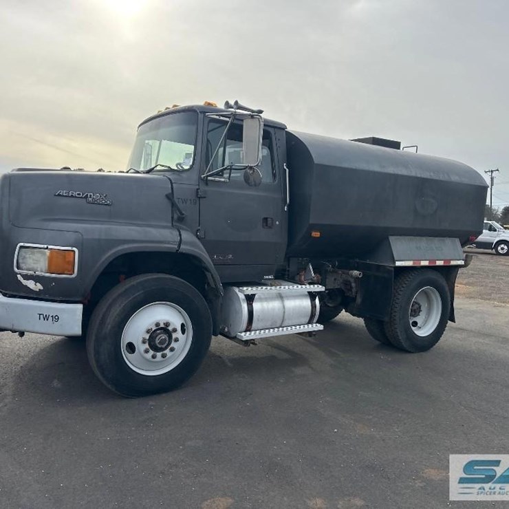1994 FORD L9000