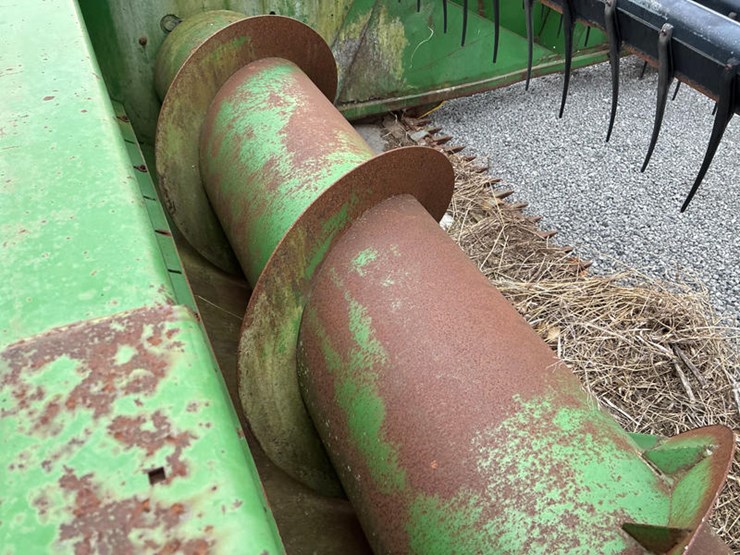 1990-john-deere-920-image-16