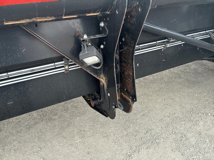 2020-mac-don-fd140-image-9