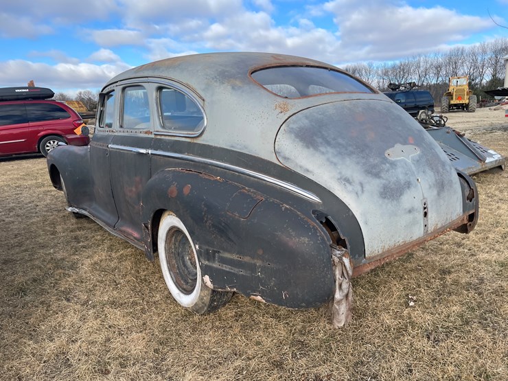 #4201-•-1941-buick-model-41-sedan,-(no-title)-image-7