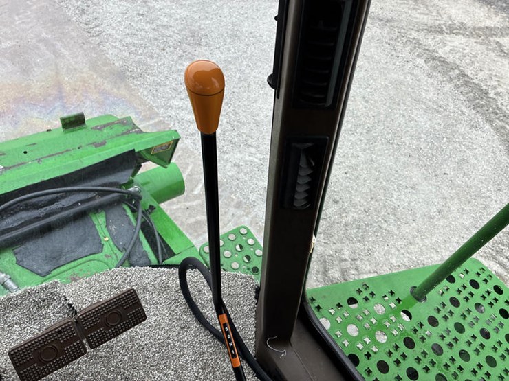 2003-john-deere-9650-sts-image-101