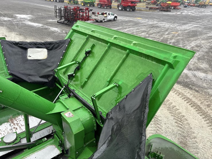 2017-john-deere-s680-image-85