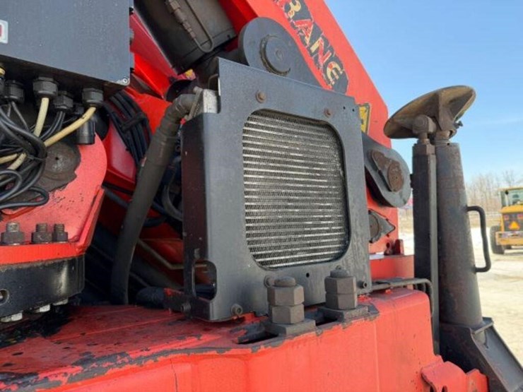 2008-mack-gu813-tri/a-boom/flatbed-truck-1m2ax16c9-image-46