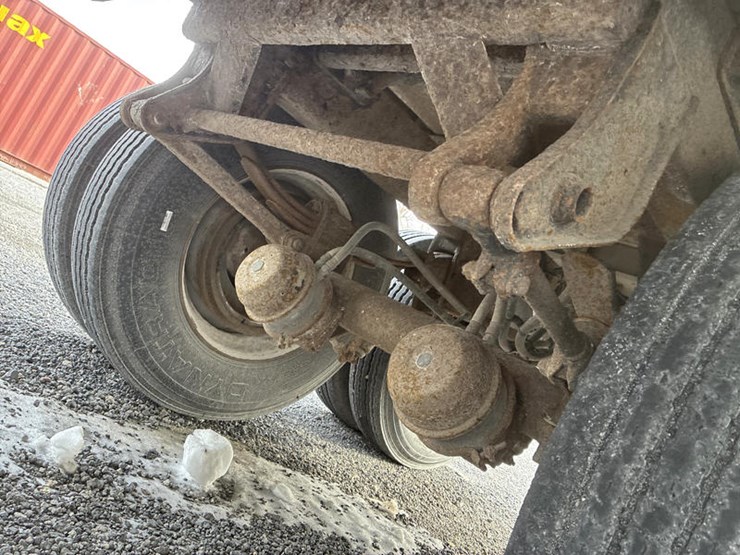 2000-timpte-hopper-image-21