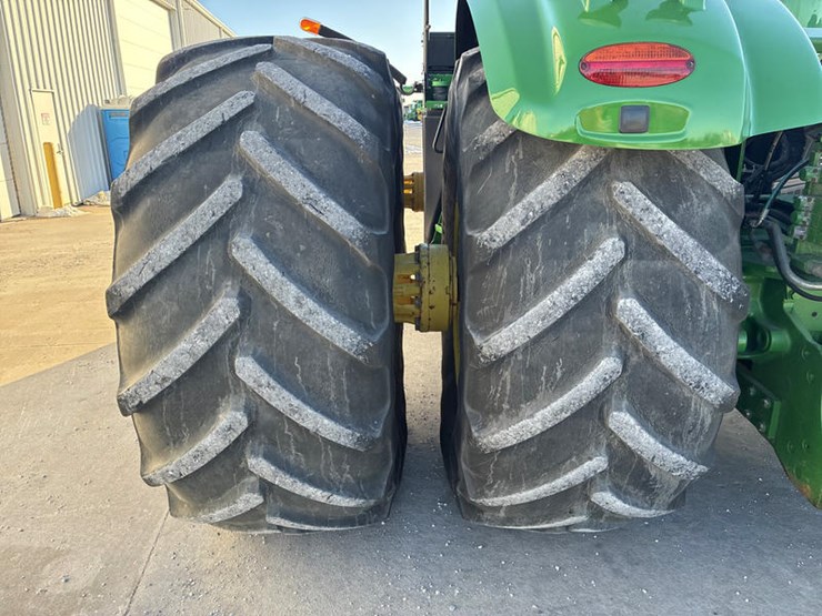 2013-john-deere-9510r-image-58
