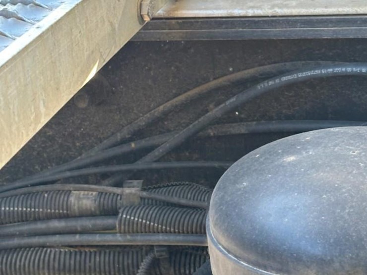 2017-international-hx620-image-93