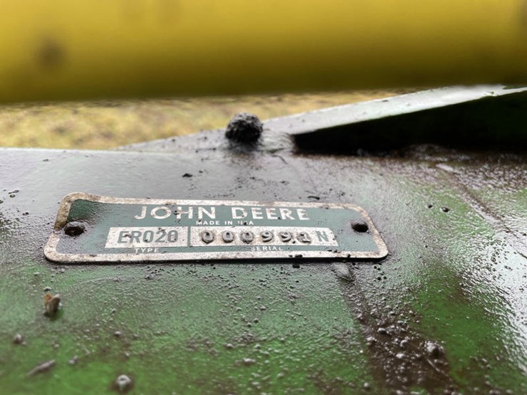 john-deere-85-image-11