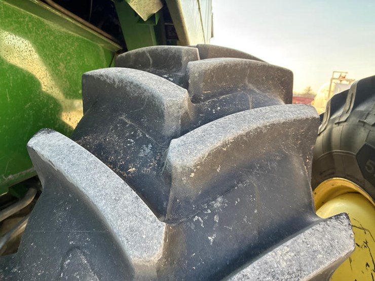 1992-john-deere-9500-image-40