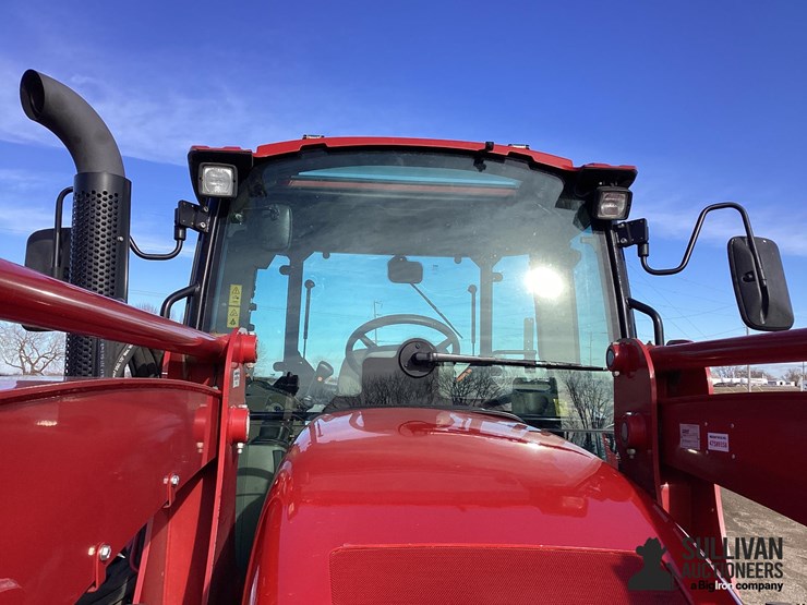 2021-case-ih-farmall-120c-image-18