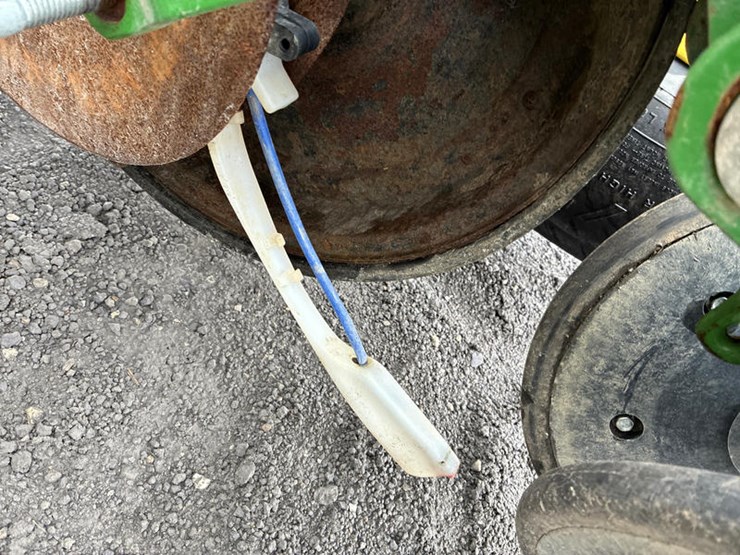 2019-john-deere-1775-image-45