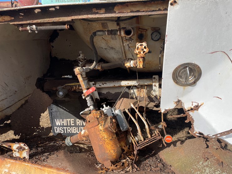 1970-chevrolet-c70-image-9