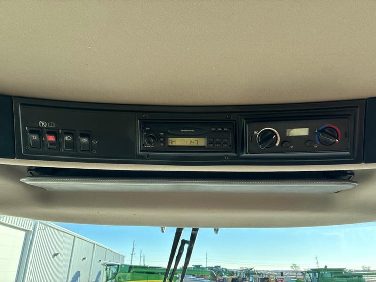 2008-case-ih-2588-image-105