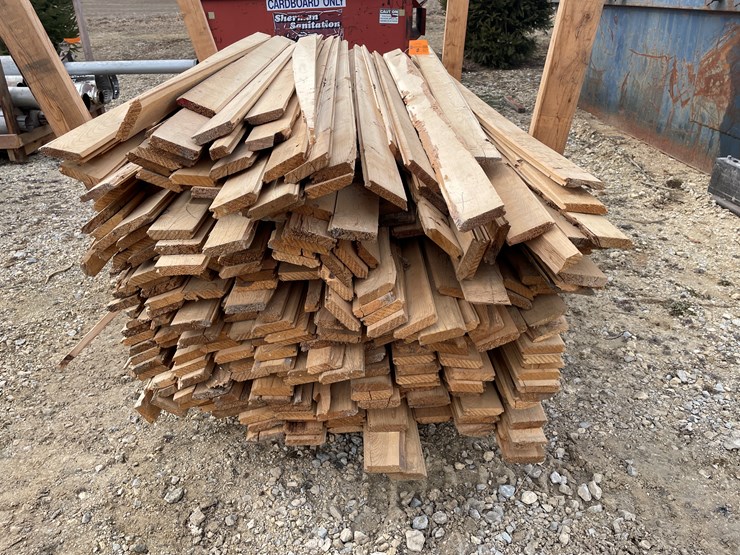 #4259-•-bundle-of-wood-paneling-image-7