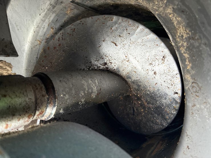 2012-john-deere-s670-image-74