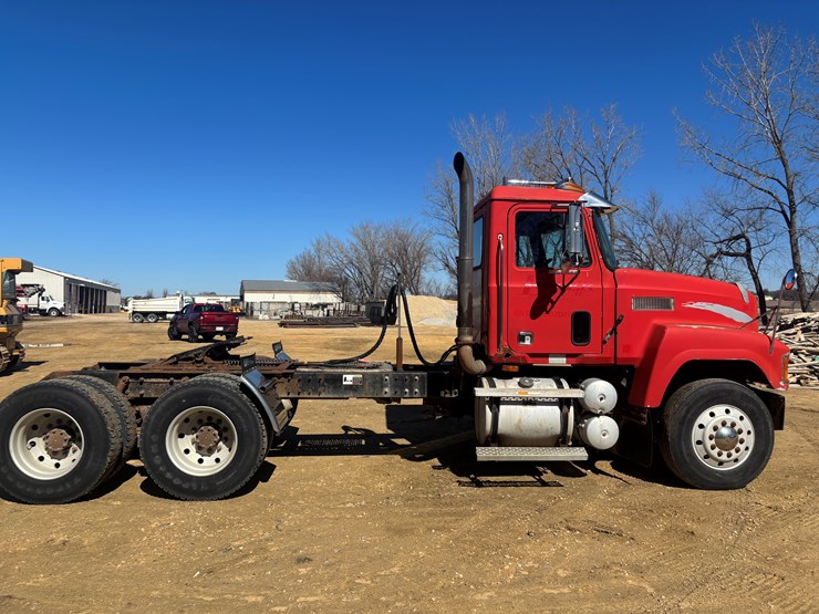 1993-mack-ch600-image-4