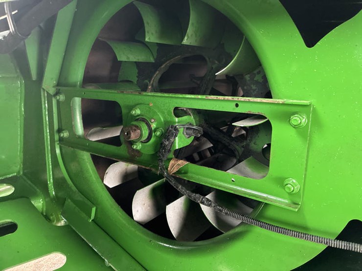 2004-john-deere-9660-sts-image-68