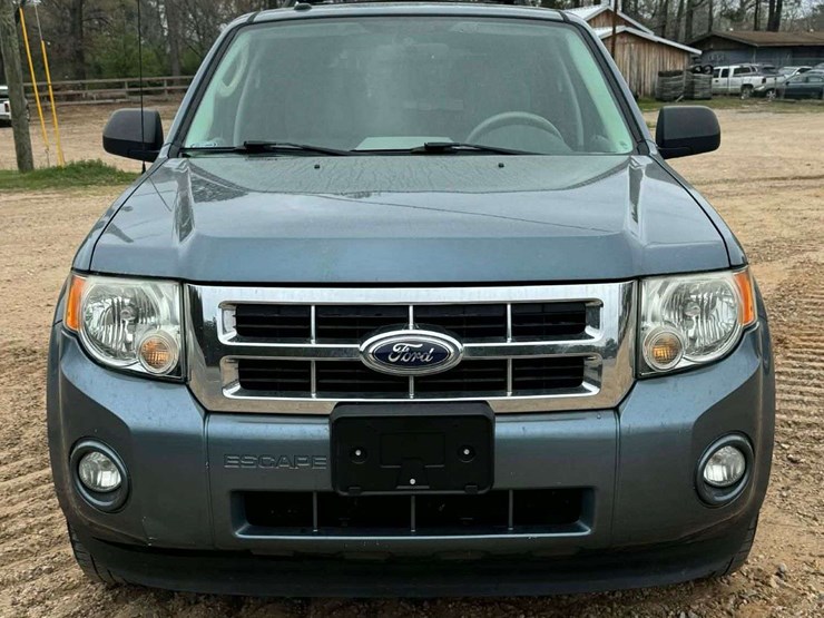 2012-ford-escape-xlt-image-4