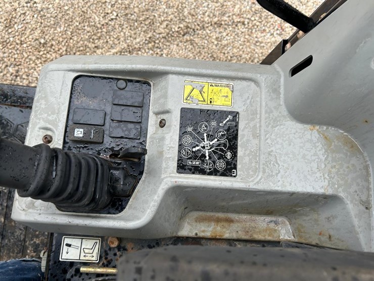 2018-caterpillar-903d-image-20