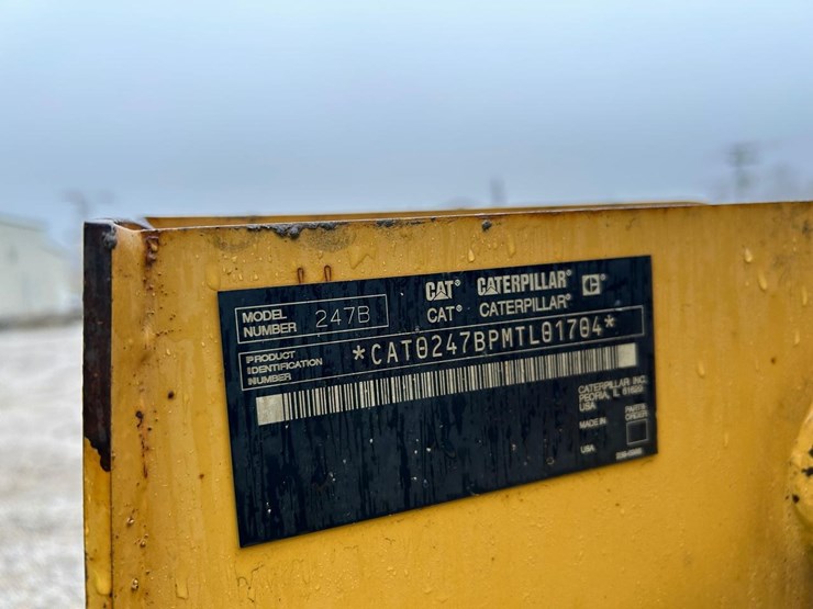 caterpillar-247b-image-26