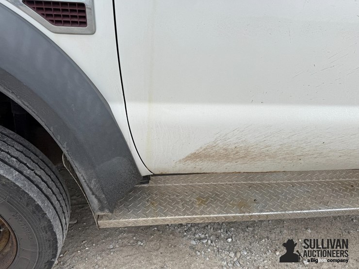 2008-ford-f550-xl-image-17