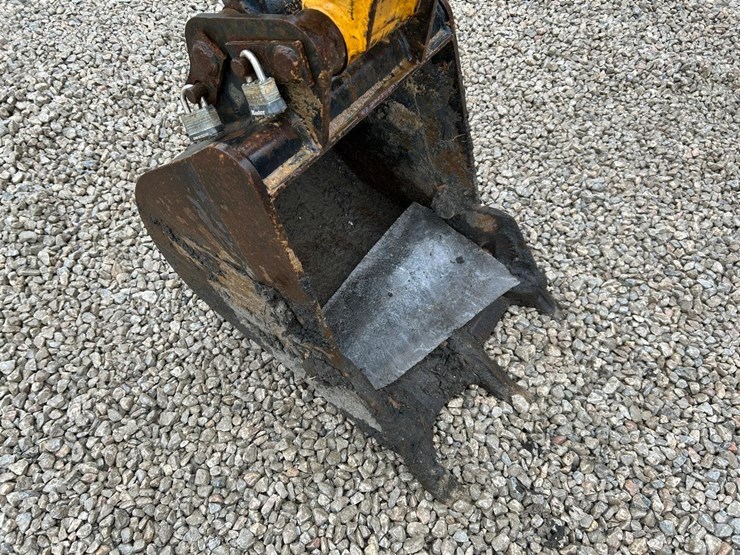 jcb-8035-zts-image-9