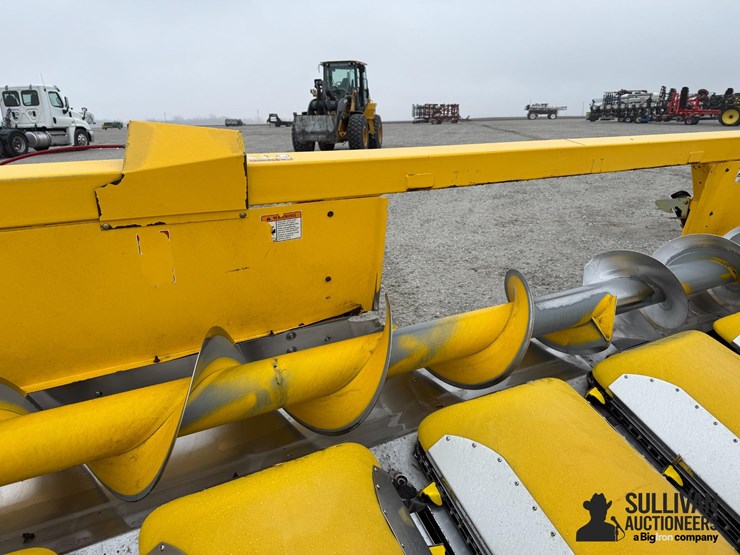 2005-new-holland-98c-image-14